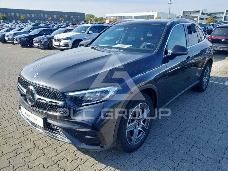 2023 Mercedes Benz GLC 220