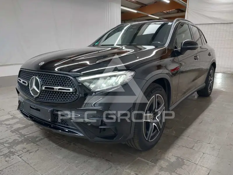 2023 Mercedes Benz GLC 220
