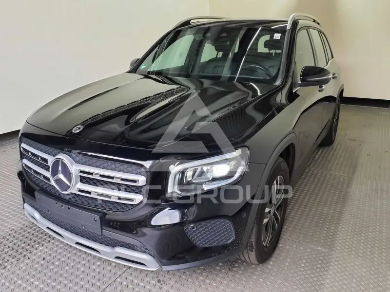 2023 Mercedes Benz GLB 220