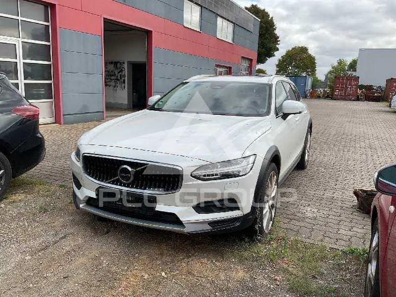 2023 Volvo V90