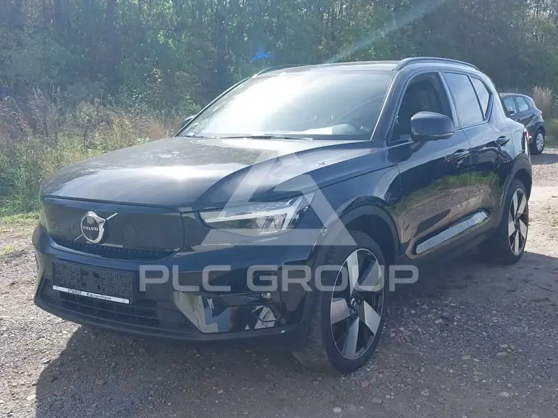 2023 Volvo XC40