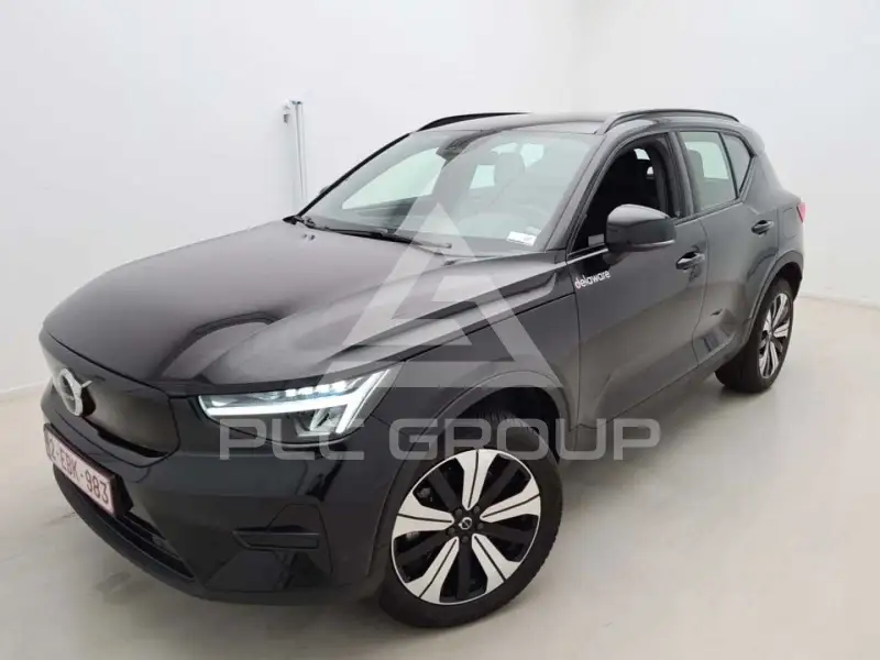 2023 Volvo XC40