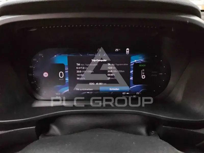 2023 Volvo XC40