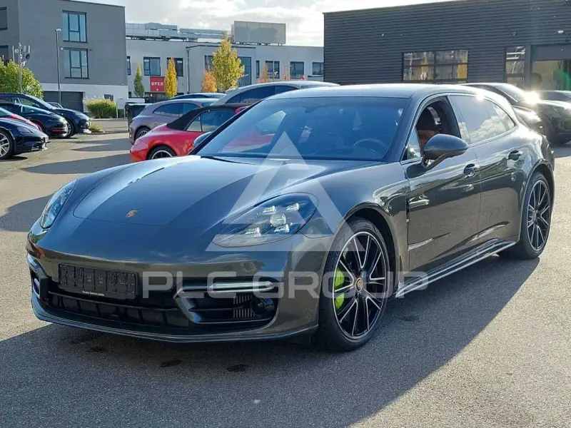 2023 Porsche Panamera