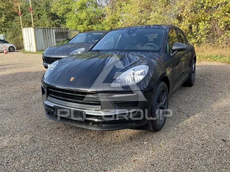 2023 Porsche MACAN