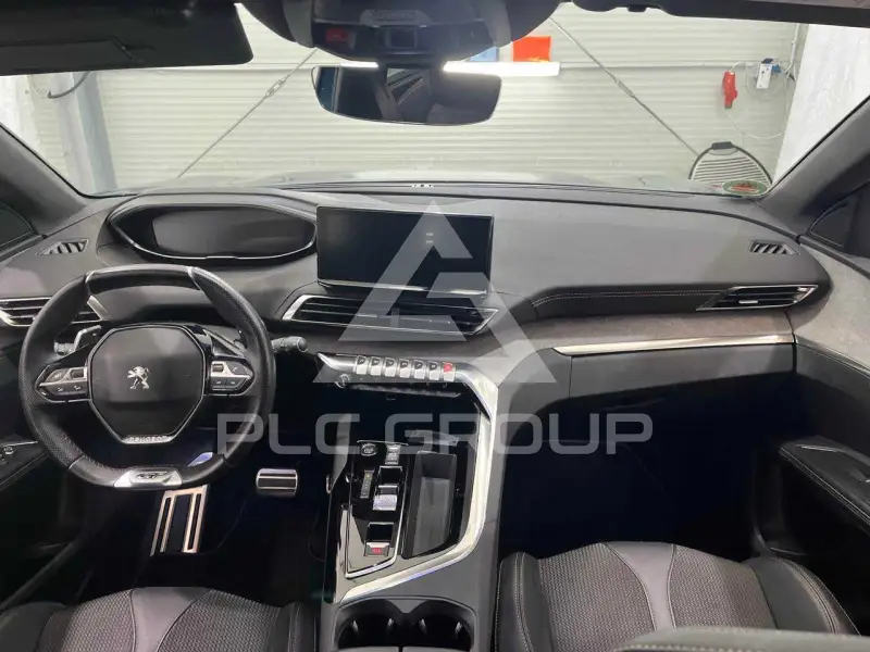 2023 Peugeot 5008