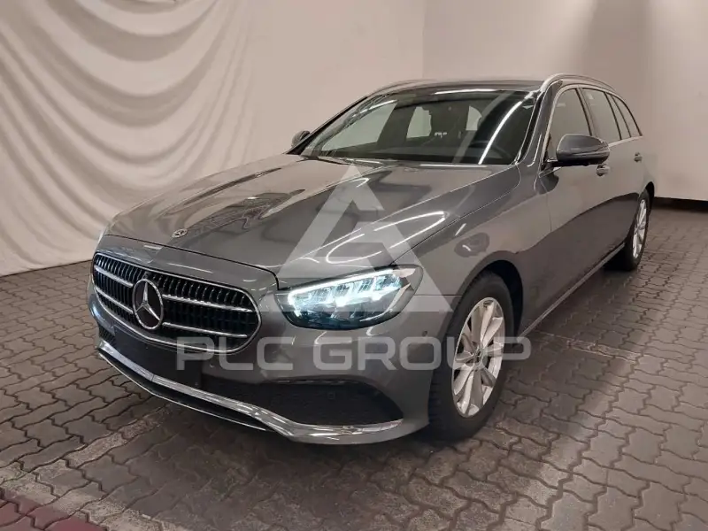 2023 Mercedes Benz 220
