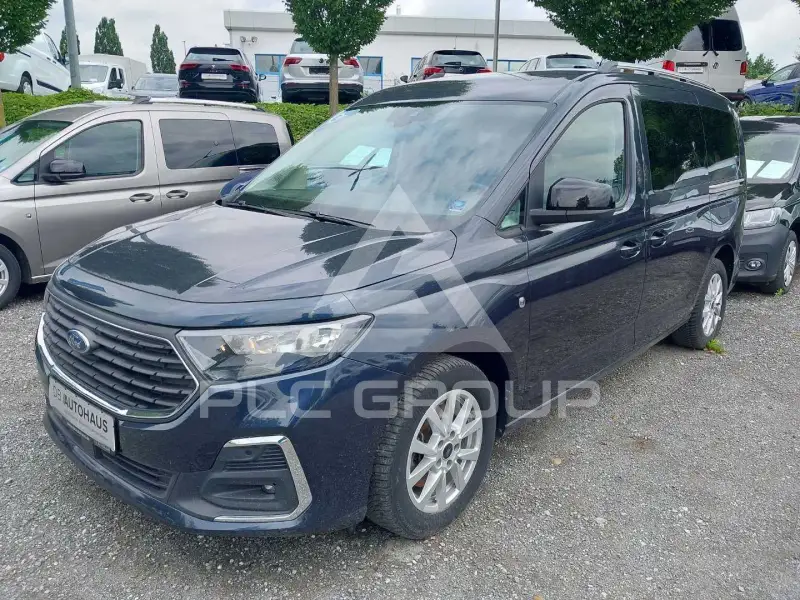 2023 Ford Tourneo