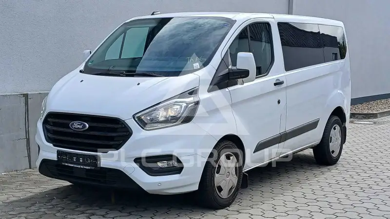 2023 Ford Tourneo