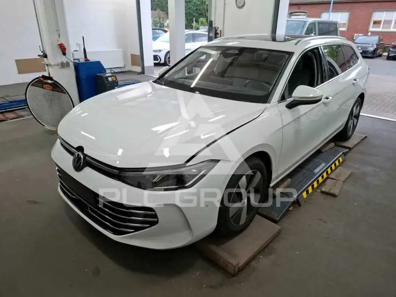 2024 Volkswagen PASSAT