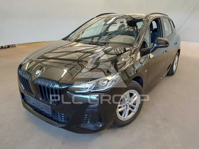 2024 BMW 218