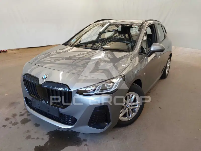2024 BMW 218