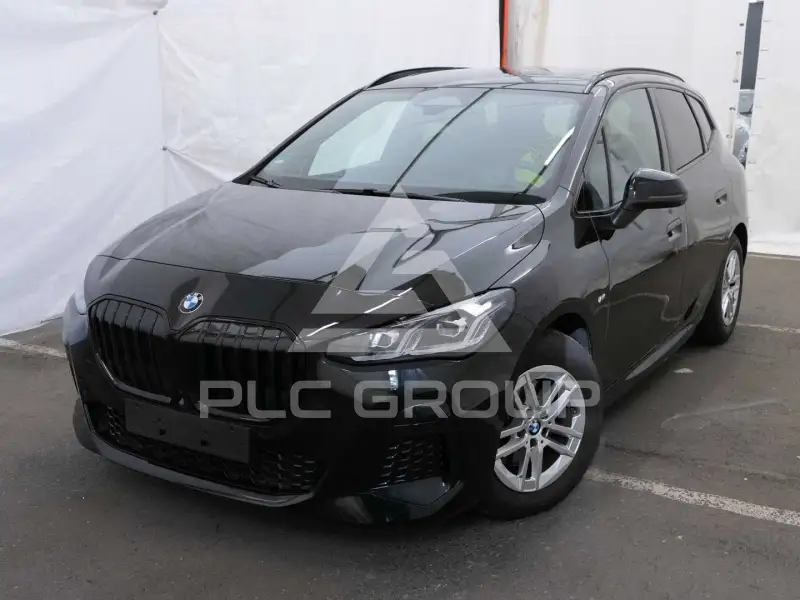 2024 BMW 218