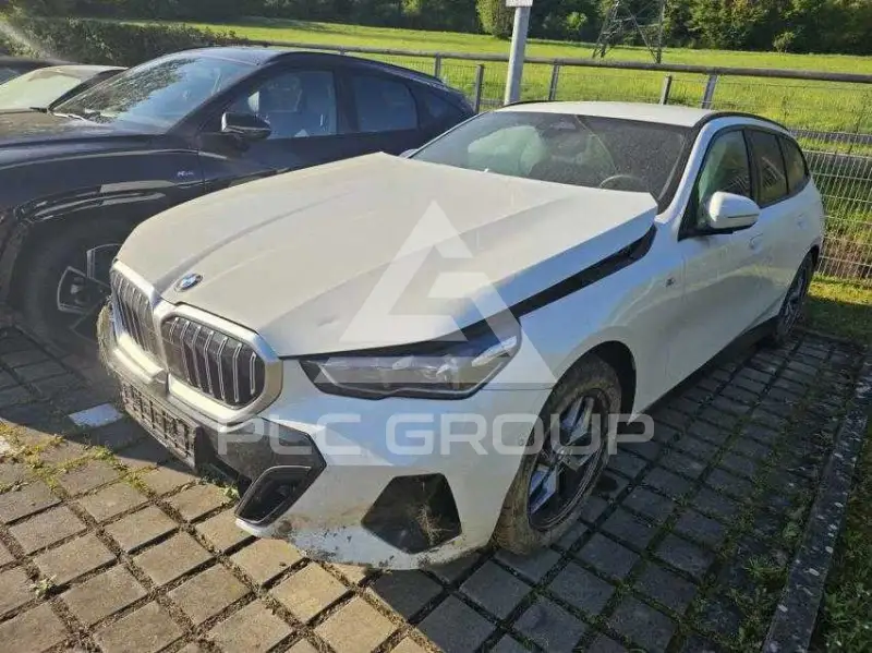 2024 BMW 520