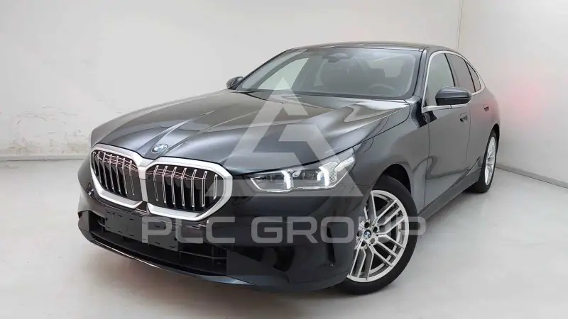 2024 BMW 520
