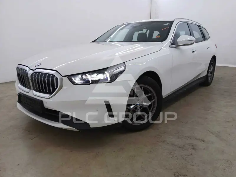 2024 BMW 520