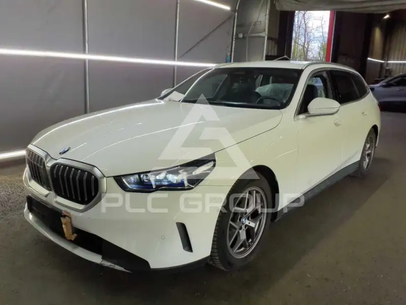 2024 BMW 520