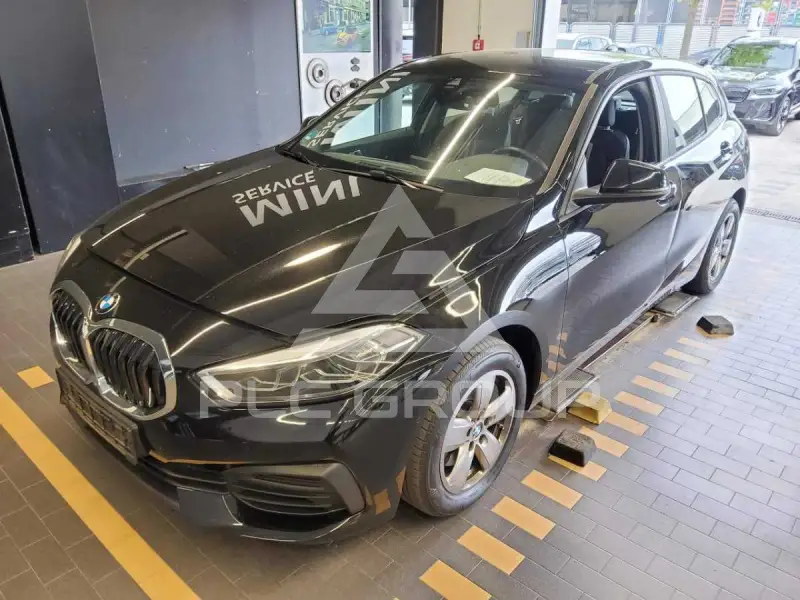 2024 BMW 118