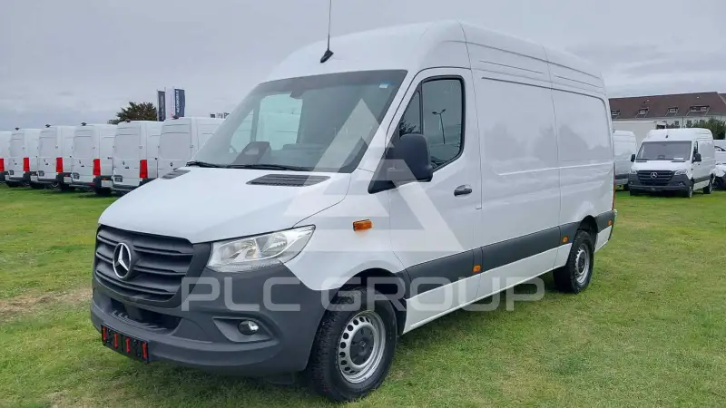 2024 Mercedes Benz Sprinter