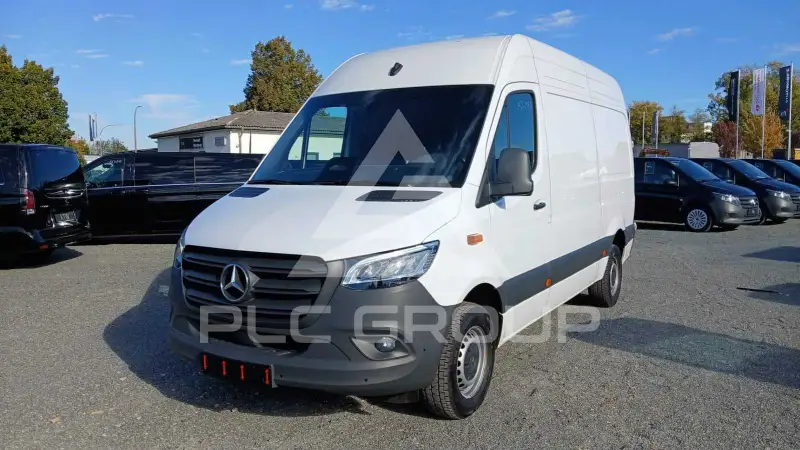 2024 Mercedes Benz Sprinter