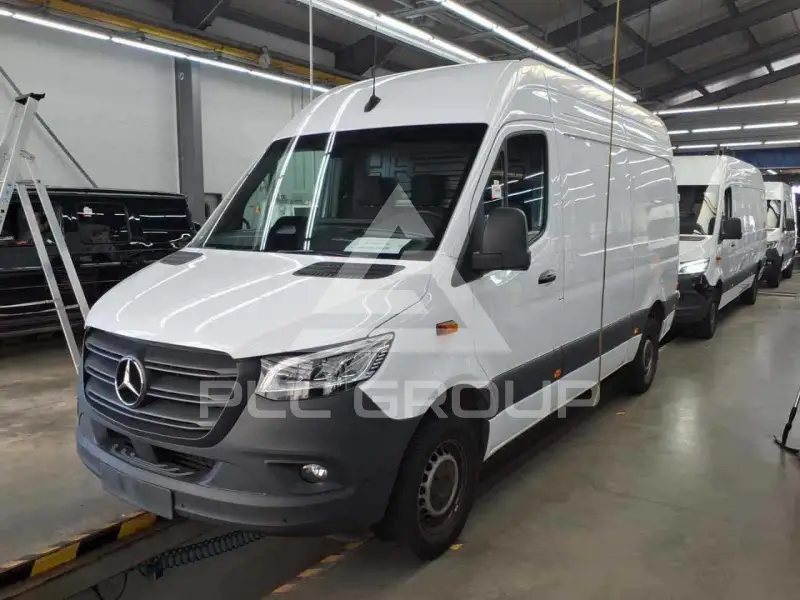 2024 Mercedes Benz Sprinter