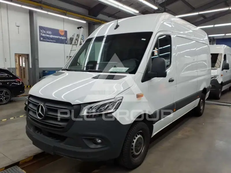 2024 Mercedes Benz Sprinter