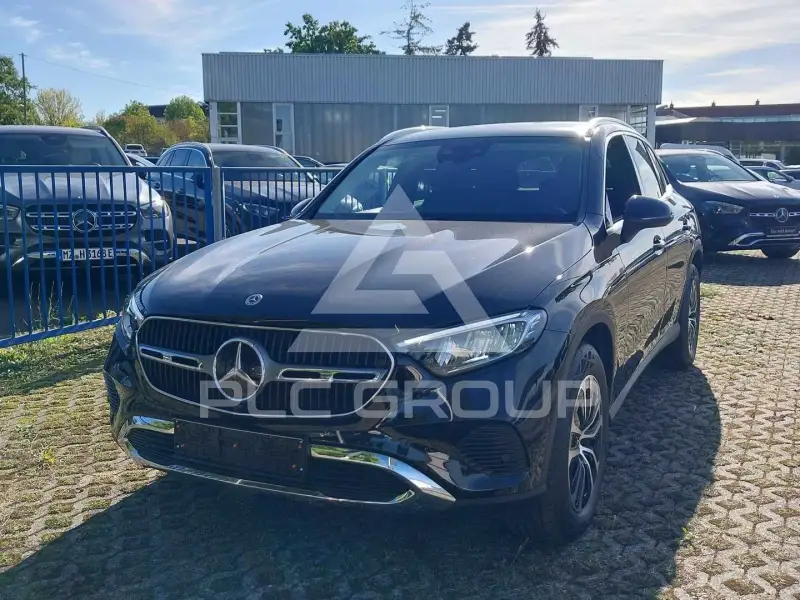 2024 Mercedes Benz GLC 220