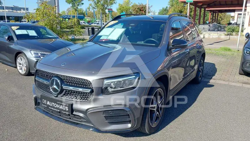 2024 Mercedes Benz GLB 220