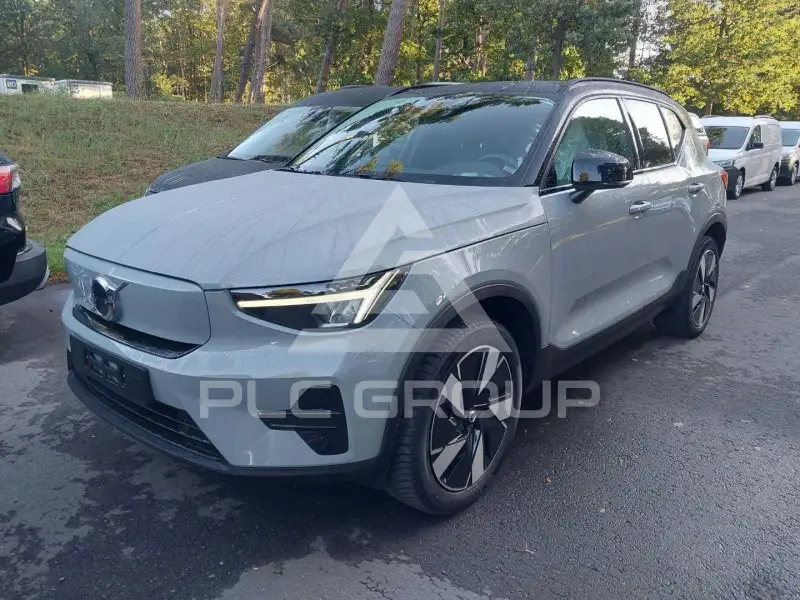 2024 Volvo XC40