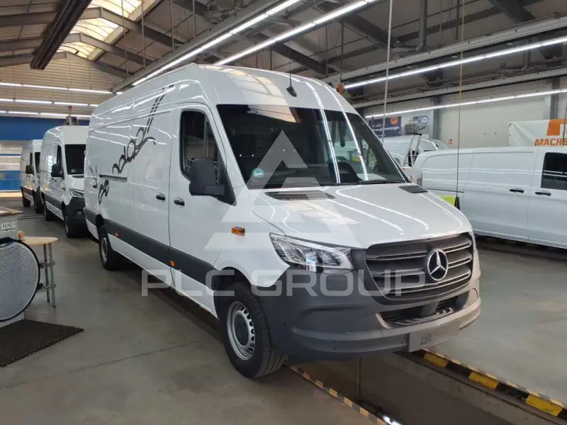 2024 Mercedes Benz Sprinter