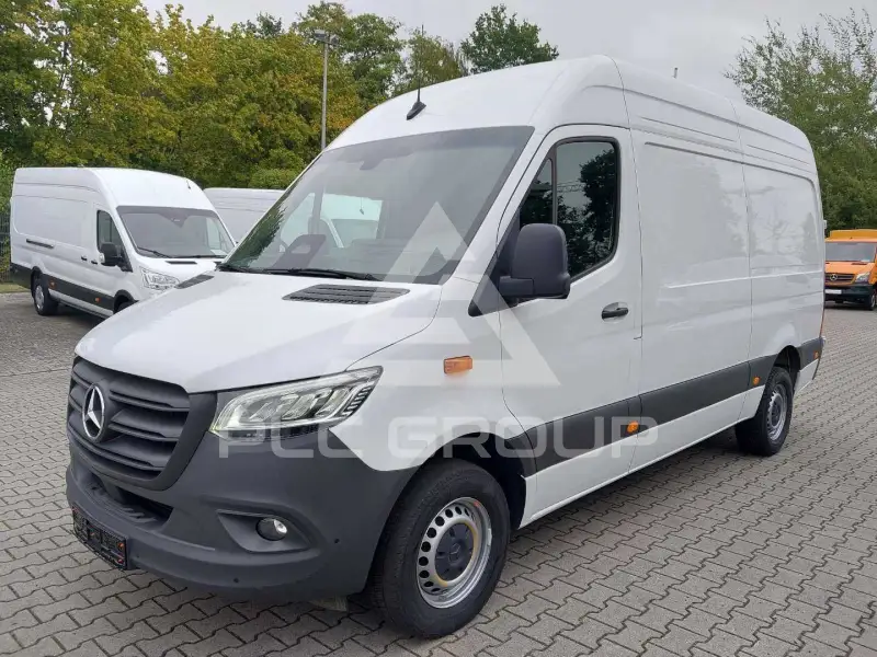 2024 Mercedes Benz Sprinter