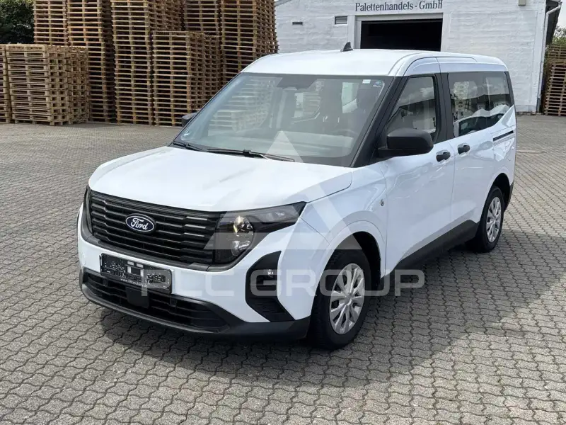 2024 Ford Tourneo