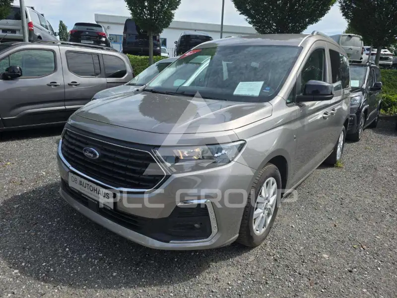 2024 Ford Tourneo