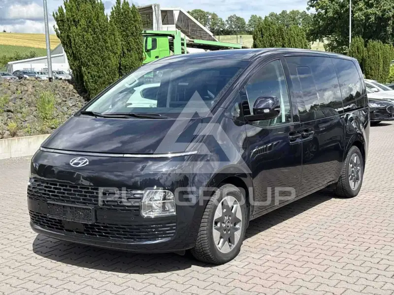 2024 Hyundai Staria