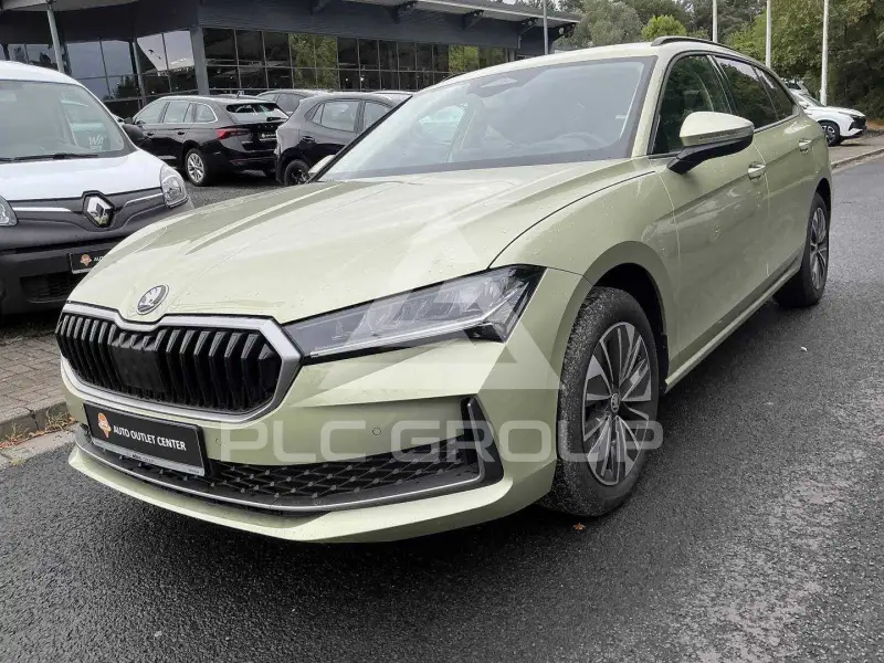 2025 Skoda Superb
