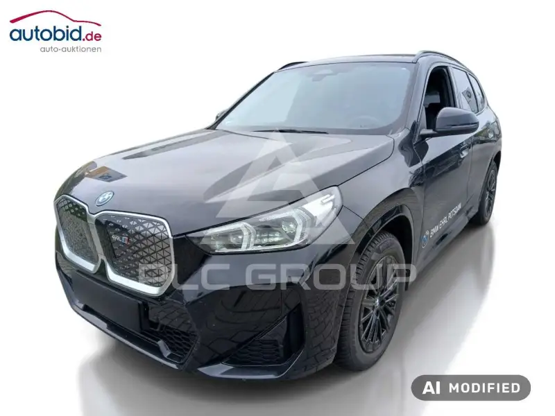 2025 BMW iX