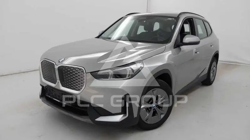 2025 BMW iX