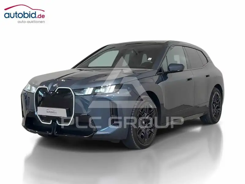 2025 BMW iX