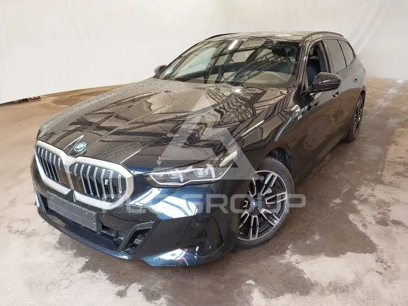 2025 BMW I5