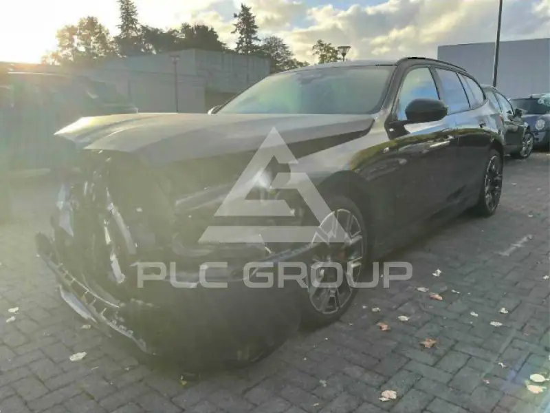 2025 BMW I5