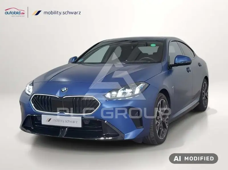 2025 BMW 220