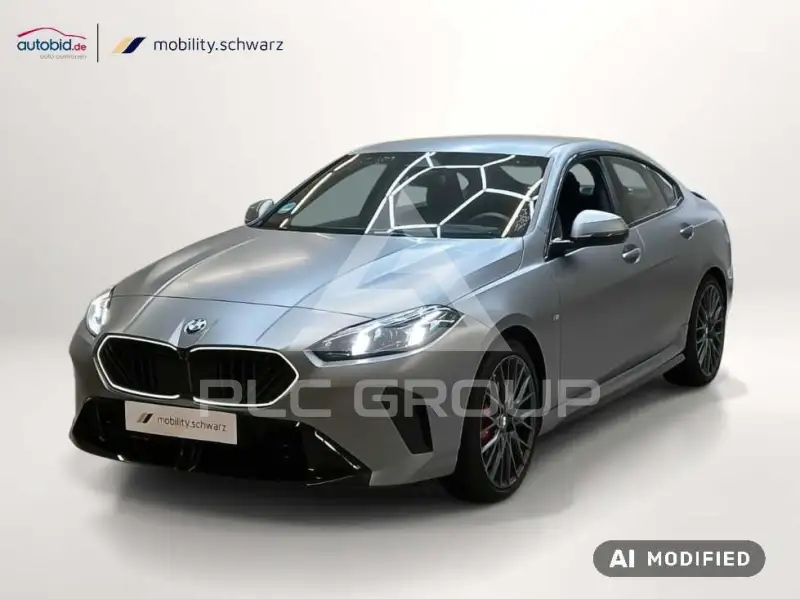 2025 BMW 220
