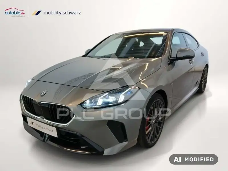 2025 BMW 220