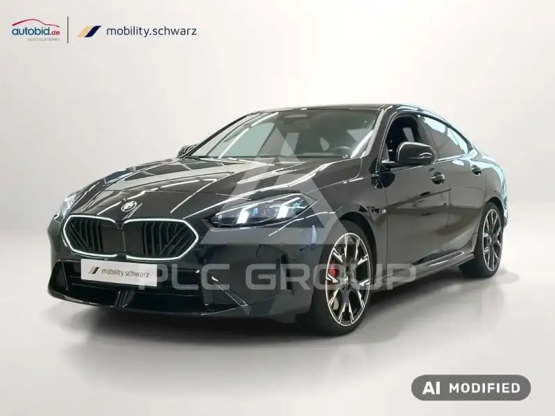 2025 BMW 220
