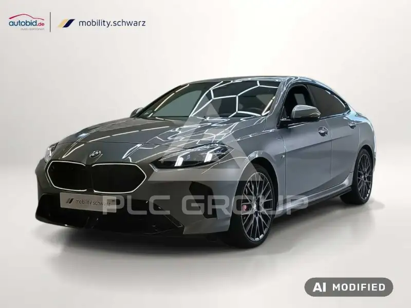2025 BMW 220