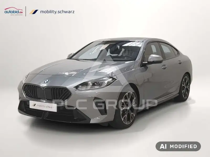 2025 BMW 220