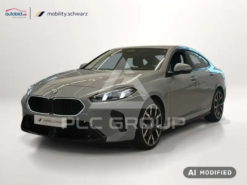 2025 BMW 220