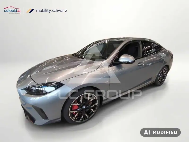 2025 BMW 220