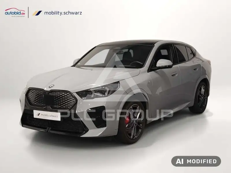 2025 BMW iX