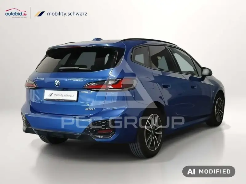 2025 BMW 218